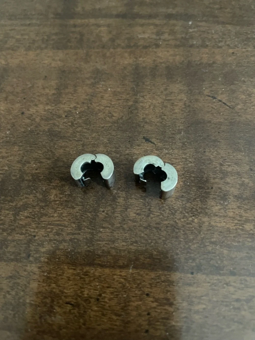 Pandora Jewelry Clips Set of 2 - Picture 2 of 2